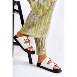 PJ1 Classic Women's White Slippers Weston 1