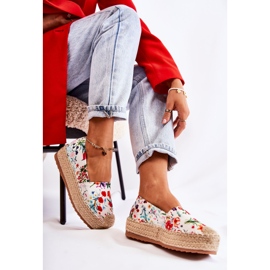 FS3 Fashionable Slip-On Espadrilles In White Morice Flowers multicolored 2