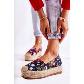 FS3 Fashionable Slip-On Espadrilles In Black Morice Flowers multicolored 1