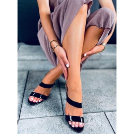Sandals on a high heel Amanda Black 2