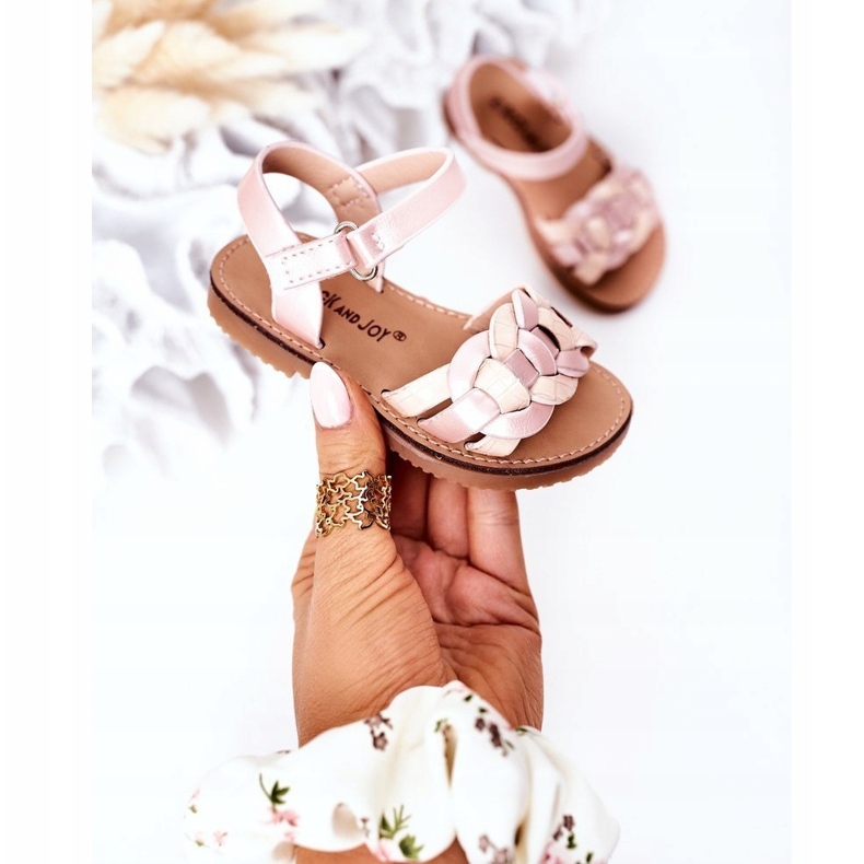 Girls' sandals with a snake pattern pink 2 Girls' sandals with a snake pattern pink 2