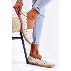 Women's Slip-On Ballerinas With White Flowers 2