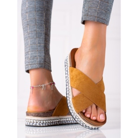 SHELOVET Fashionable Slippers On The Platform brown 1