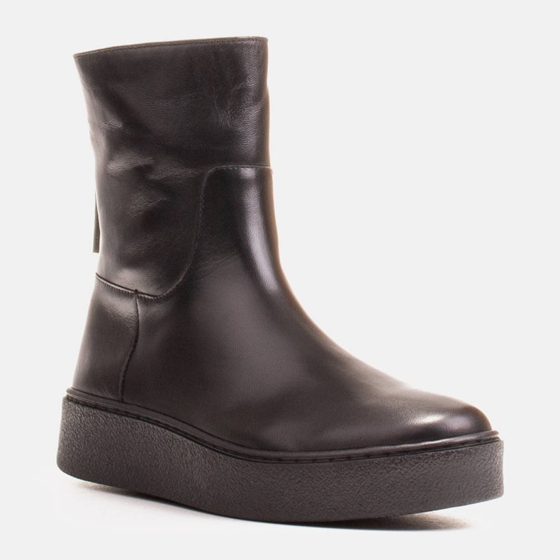 Marco Shoes Insulated sports ankle boots with a hemmed underside black 1