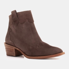 Marco Shoes Brown cowboy boots made of genuine chamois leather without insulation 1