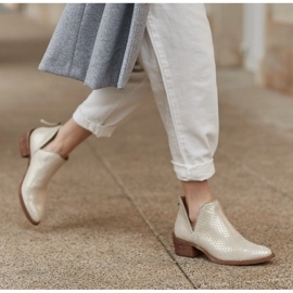 Marco Shoes Natural suede ankle boots with a V-cut golden 1