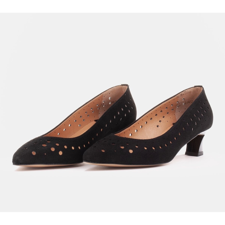 Marco Shoes Women's pumps with interesting perforation black 1