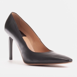 Marco Shoes Leather pins with an extended front black 1