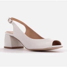 Marco Shoes White leather sandals with a stable heel 1