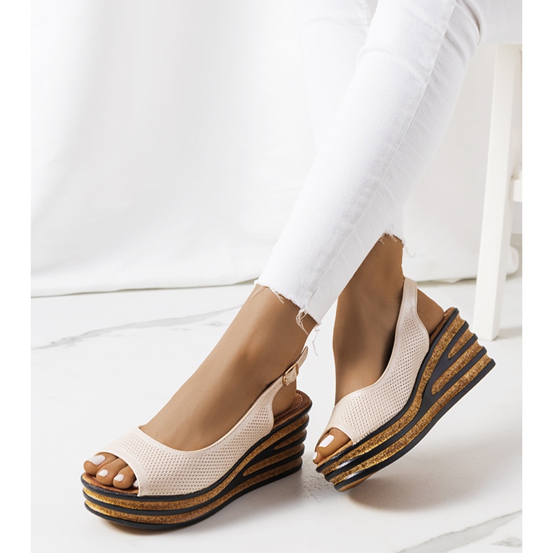 Gold espadrilles on the Alton wedge heel beige 1