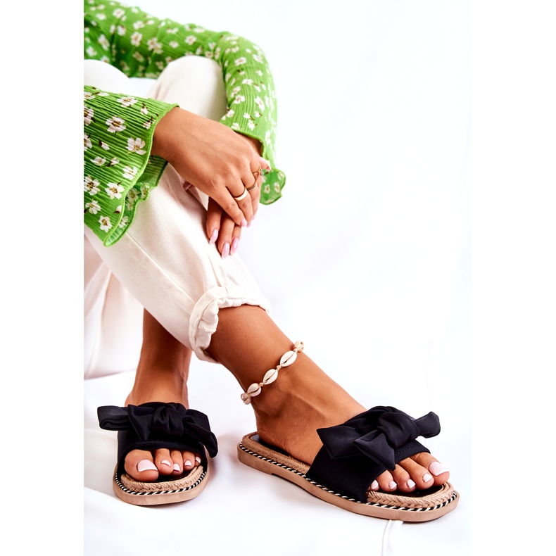 Women's Flip-Flops With a Fabric Bow, Black 4