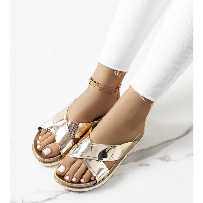 Gold women's Nicolay slippers golden 1