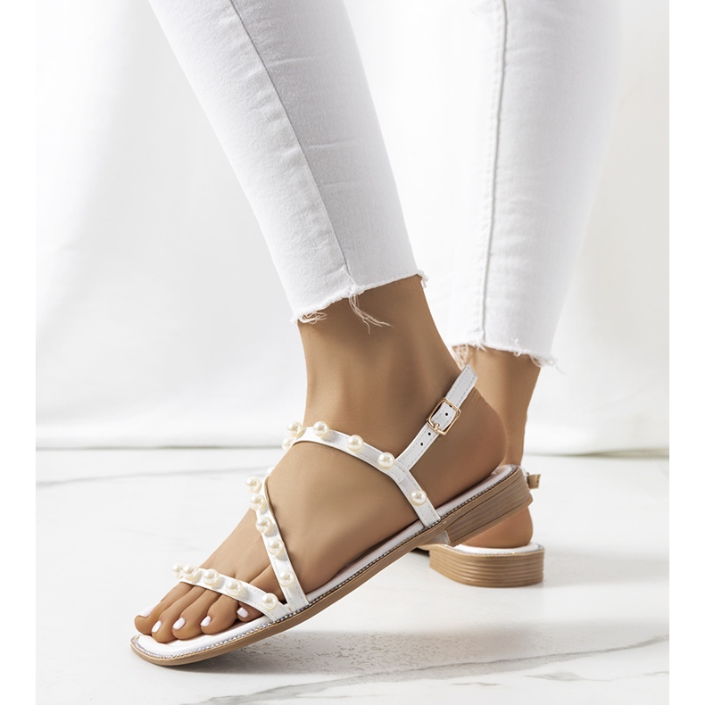 White sandals with Abadi pearls 1