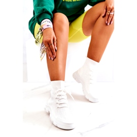 FM1 White Kimberly Sports Socks Shoes 4