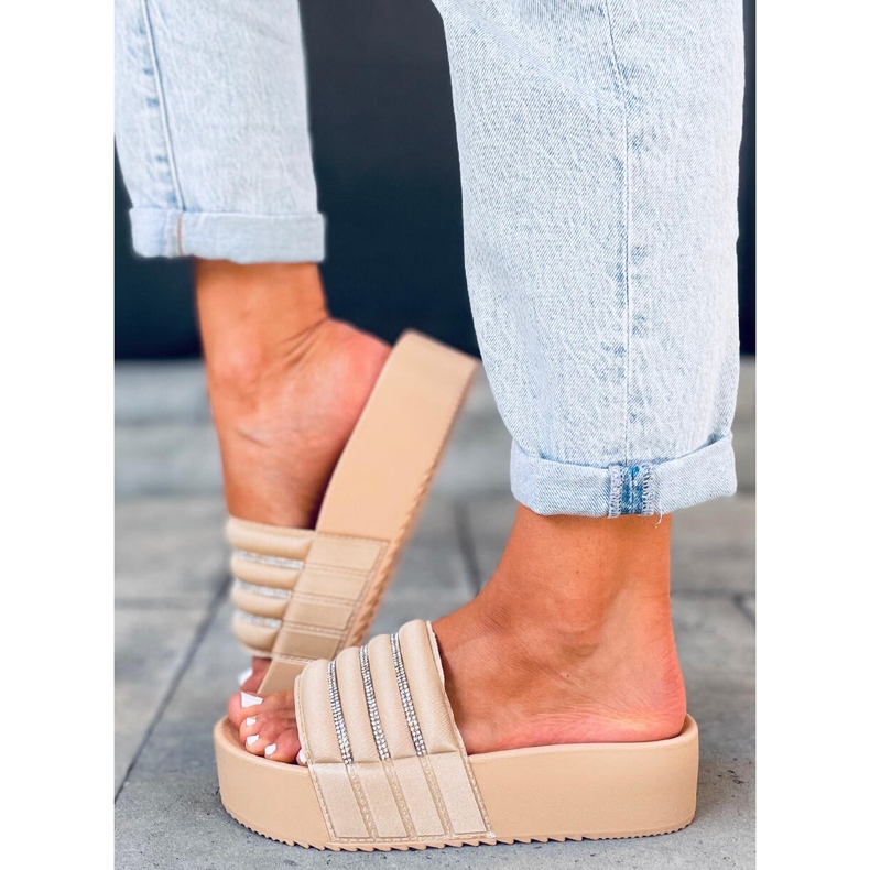 Leah Beige high-soled slippers 2