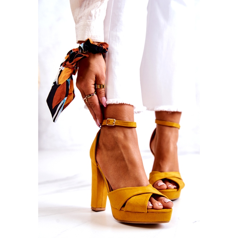 FM1 Suede Sandals On A Post Yellow Lanelle 2
