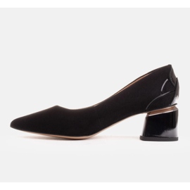 Marco Shoes Black suede pumps with a floral pattern 1