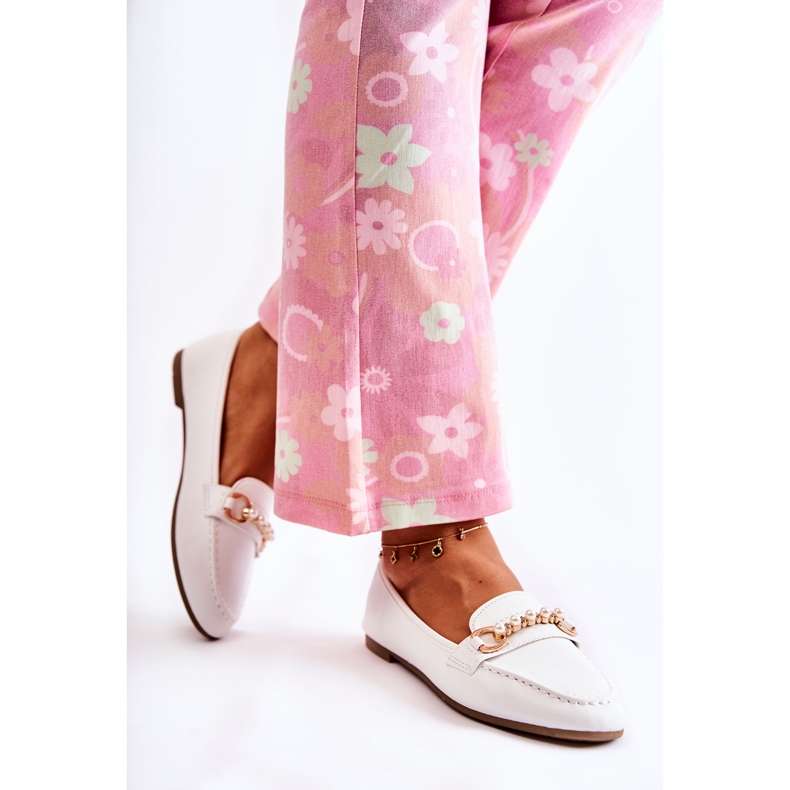 PG1 Women's loafers with decorative pearls, white Sergia 1 PG1 Women's loafers with decorative pearls, white Sergia 1