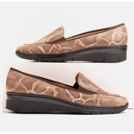 Radoskór Comfortable brown women's loafers for a wider foot 1 Radoskór Comfortable brown women's loafers for a wider foot 1