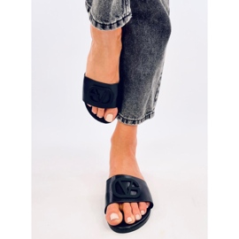 Scilla Black women's slippers 1