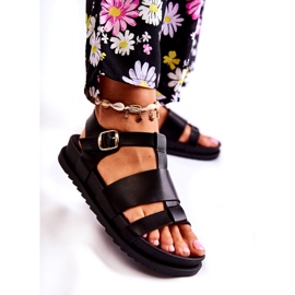 Leather Sandals On The Black Tessy Platform 3