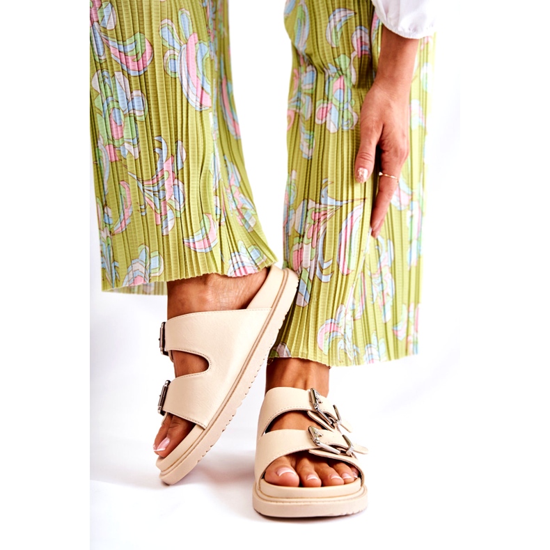 PJ1 Classic Women's Beige Slip-ons Weston 3