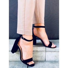 High-heeled sandals from Ariel Black Suede 2