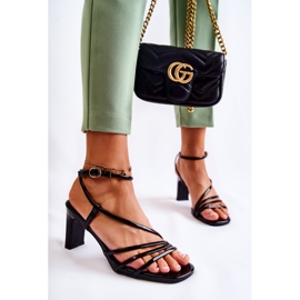 Classic Black Lacquered Sandals On Heel Milani 2