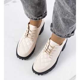 Beige high-heeled shoes from Landra 1