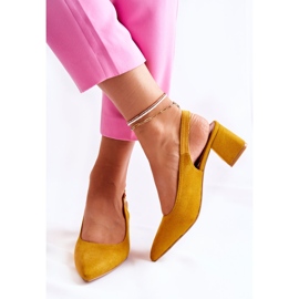 WS1 Suede Pumps In Spitz Yellow Ashley 2