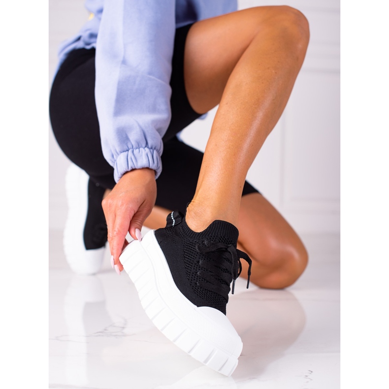 SHELOVET Sneakers On A Thick Platform black 2