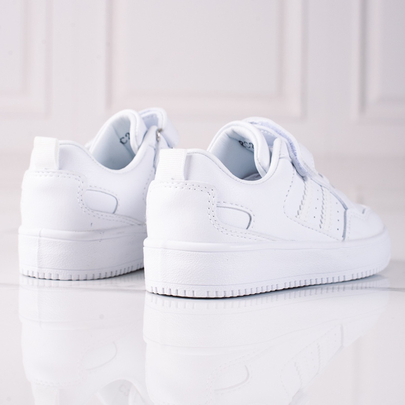 Shelovet children's white sneakers made of eco leather 2 Shelovet children's white sneakers made of eco leather 2