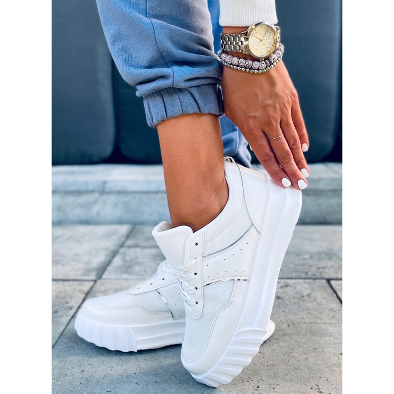 Perla White women's sports shoes 2