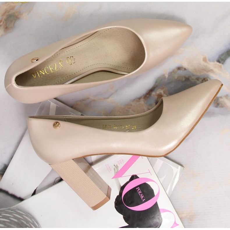 Pumps on the Vinceza W JAN126B beige post 2