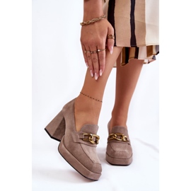 Suede Pumps With A Decorative Chain Laura Messi 2444 Light Brown beige 1