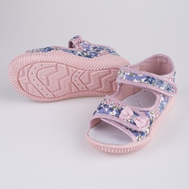 Girls' slippers Viggami Marta flowers blue pink multicolored 1 Girls' slippers Viggami Marta flowers blue pink multicolored 1