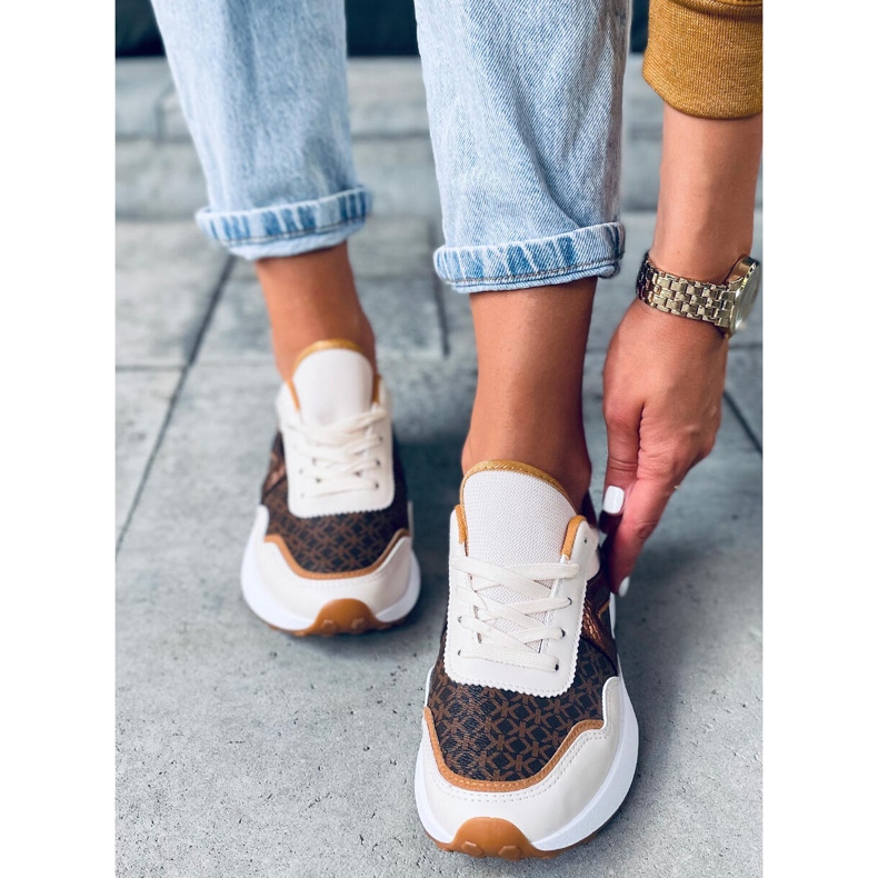 Akira Camel Trainers beige brown multicolored 1