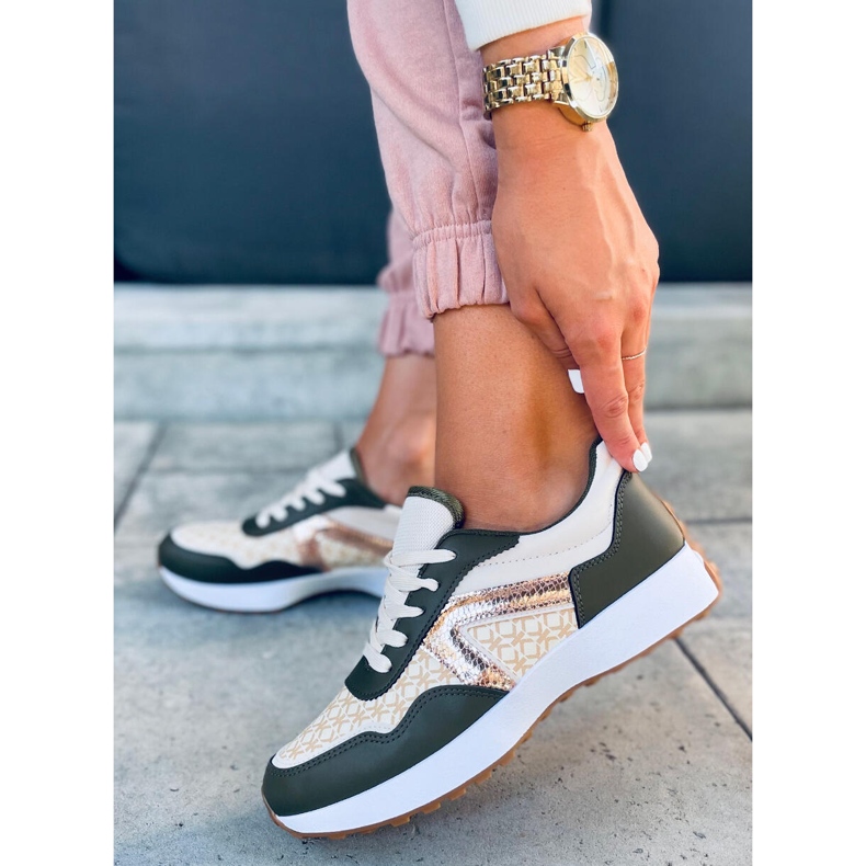 Akira Green Trainers beige 1