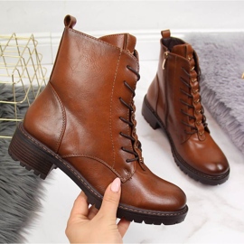 Women's boots with camel Vinceza ornaments brown 2
