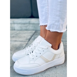 Ikke Beige sneakers white 1