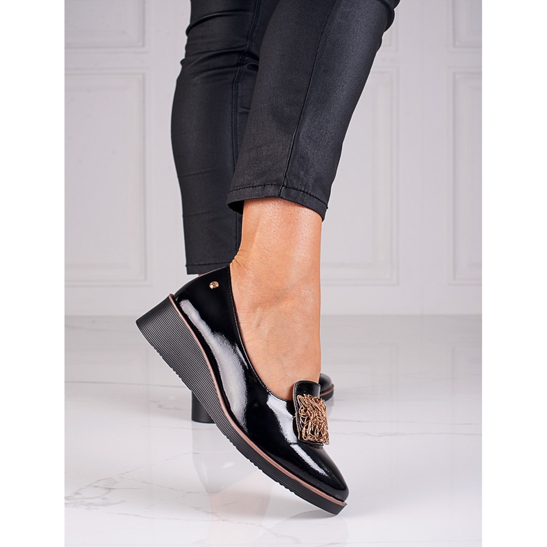 Stylish lacquered shoes by W. Potocki black 1
