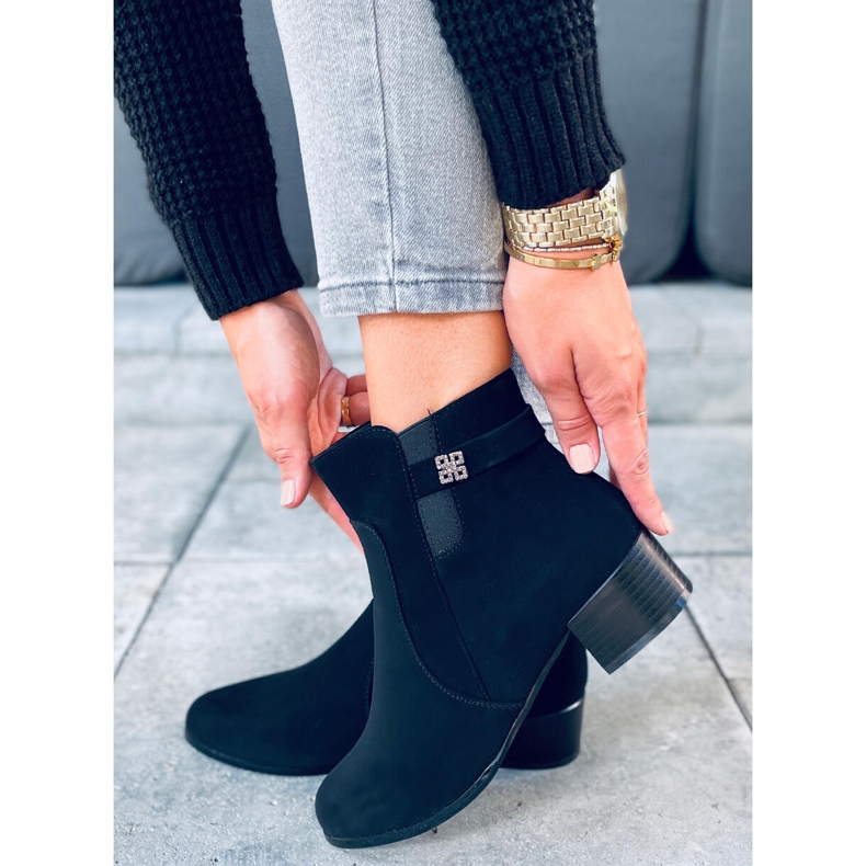 Radd Black low-heeled boots 2