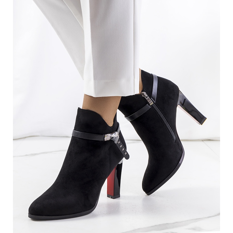 Black Deshi high heels 1