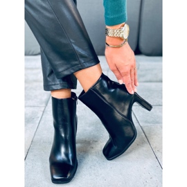 Madison Black Pu high heels 2