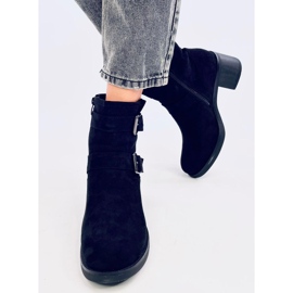 Teoo Black wide heel boots 1