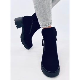 Alaska Black high-soled boots 1