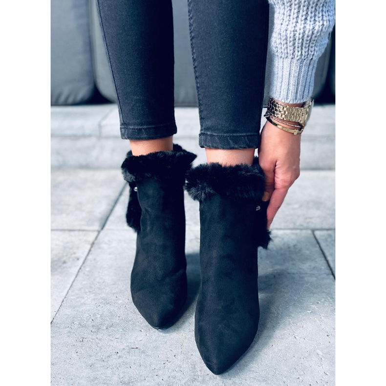 High-heeled Alison Black boots 1