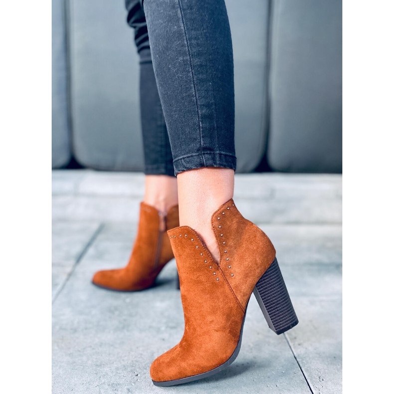 High-heeled boots from Nora Camel brown 1