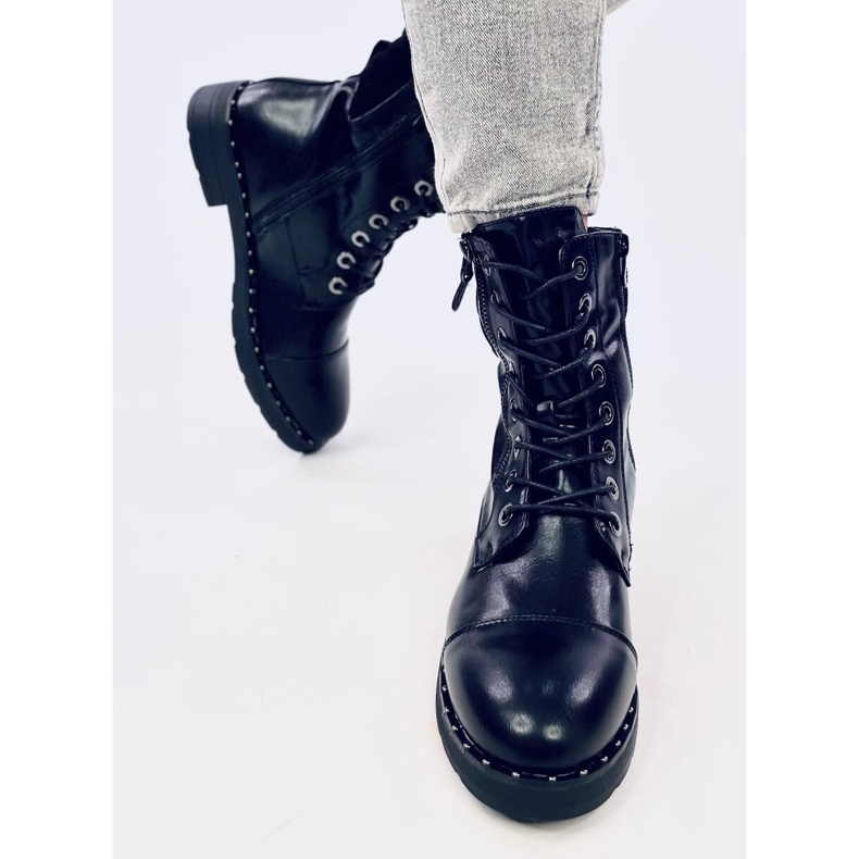 Lone Black boots 1