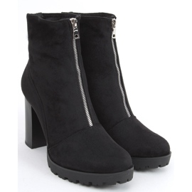 Andrea Black high heels 1